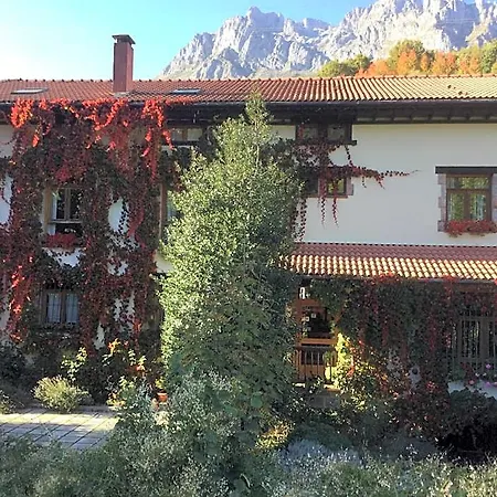 Hotel Rural Picos de Europa Posada De Valdeon